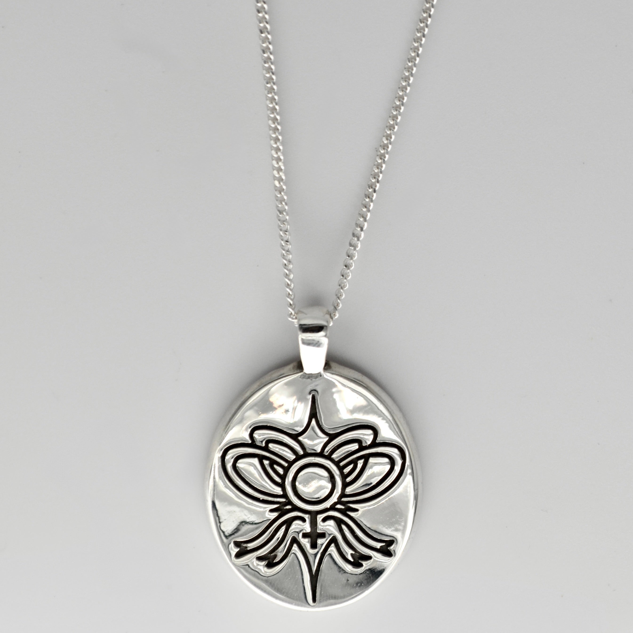8M Necklace