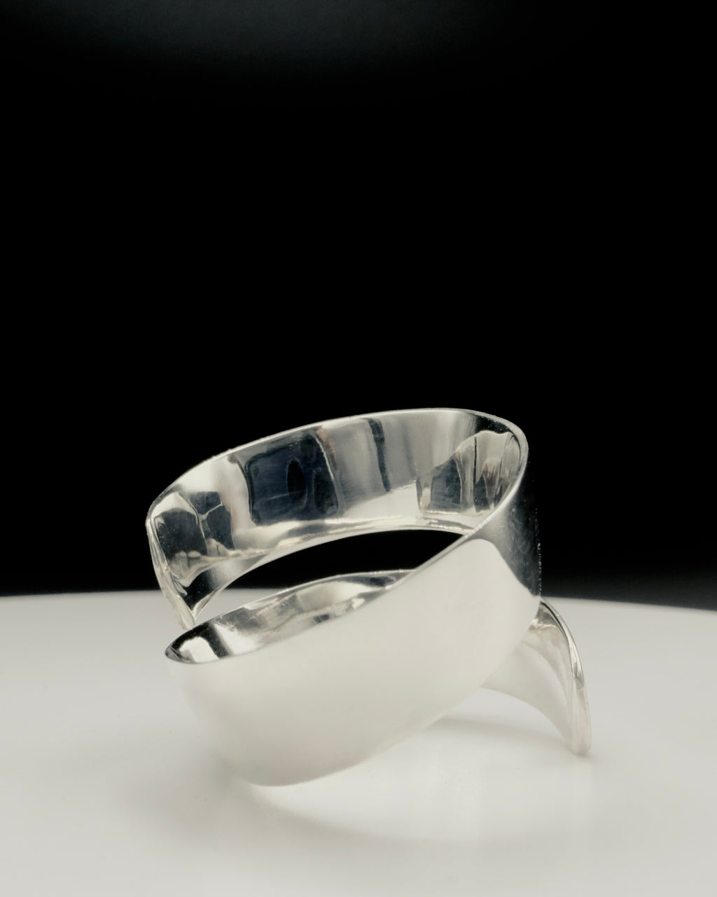 Helix Ring