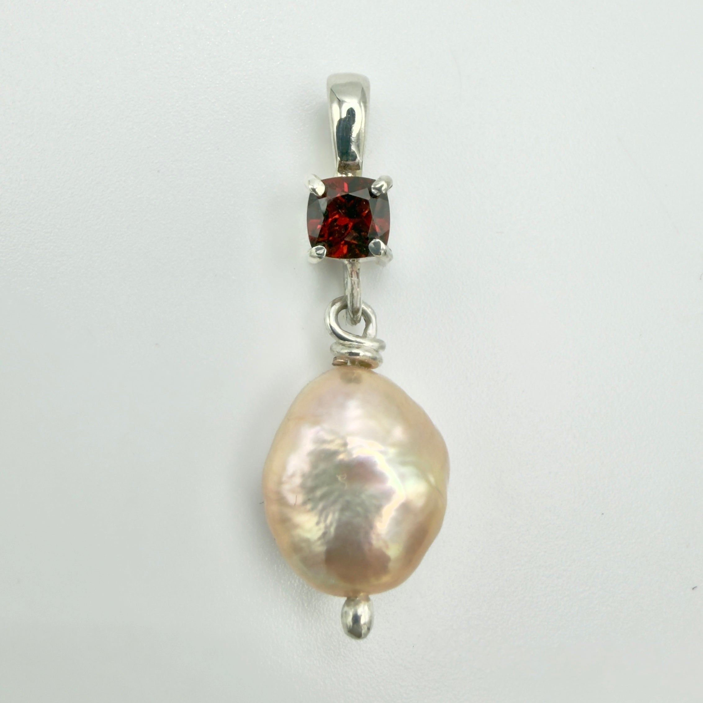 Dahlia Pendant