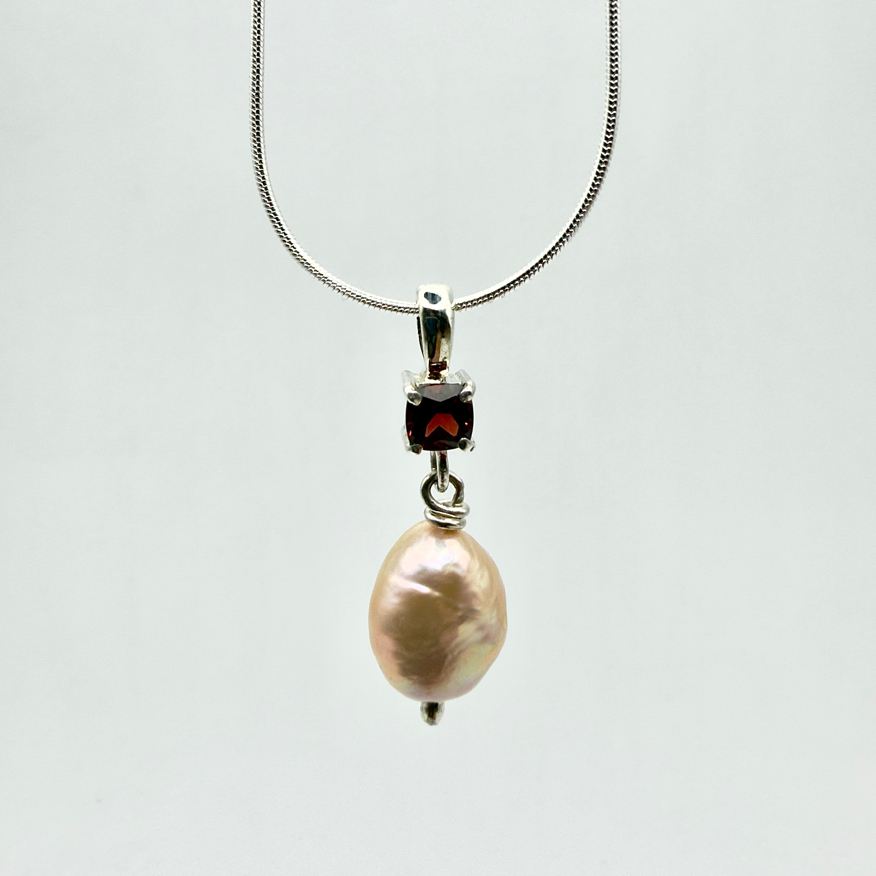Dahlia Pendant