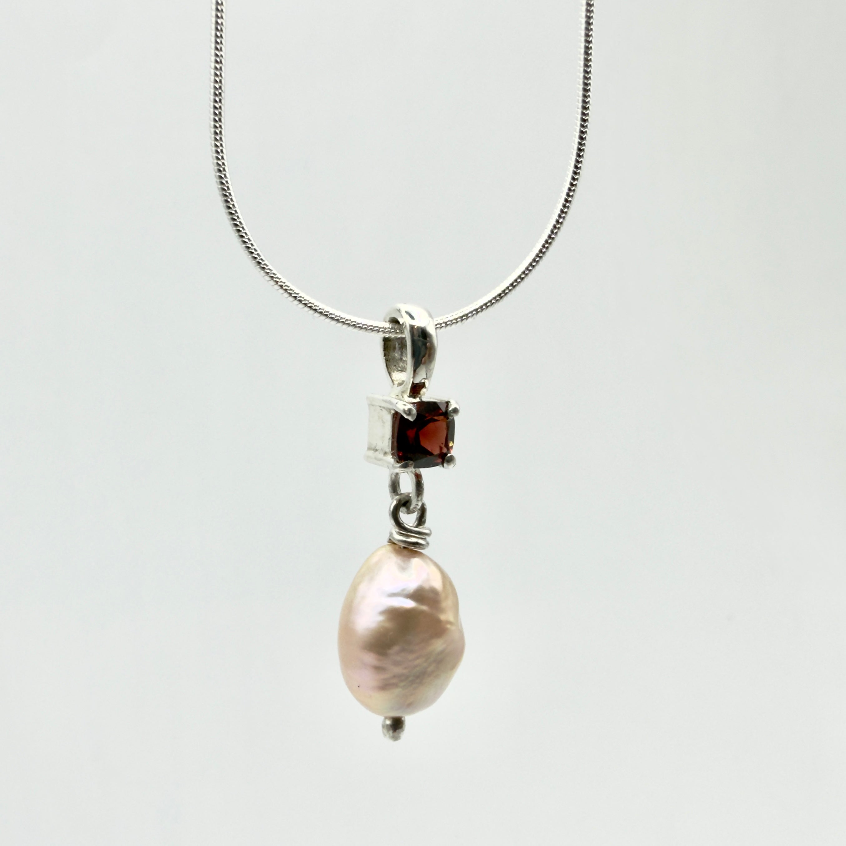 Dahlia Pendant