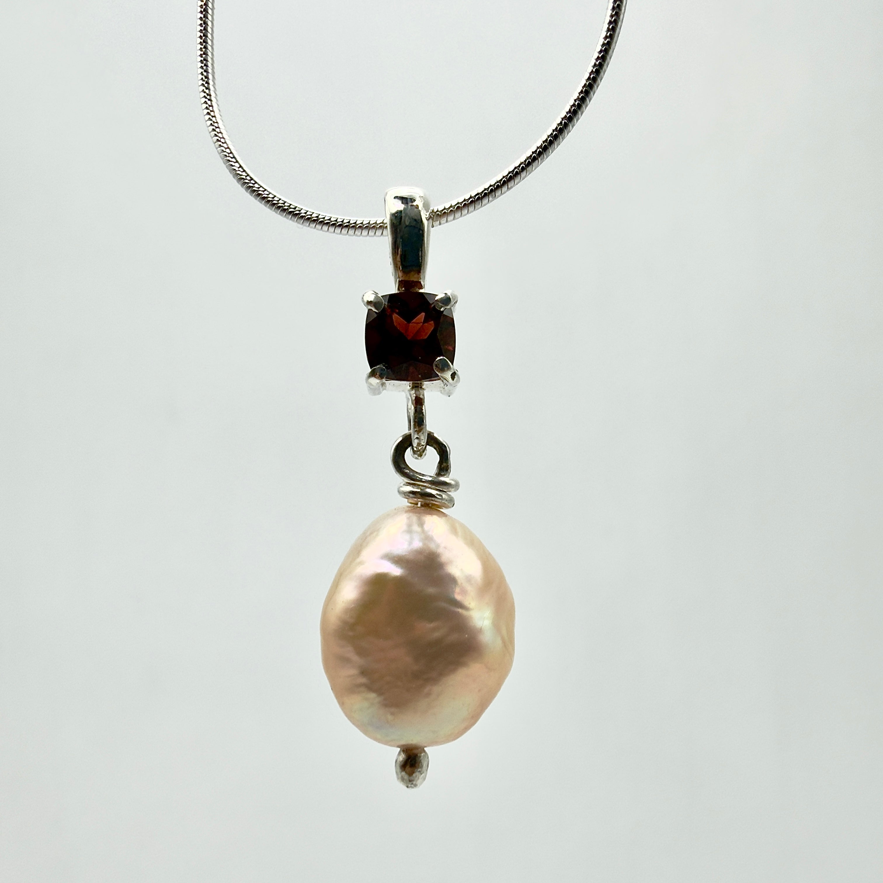 Dahlia Pendant