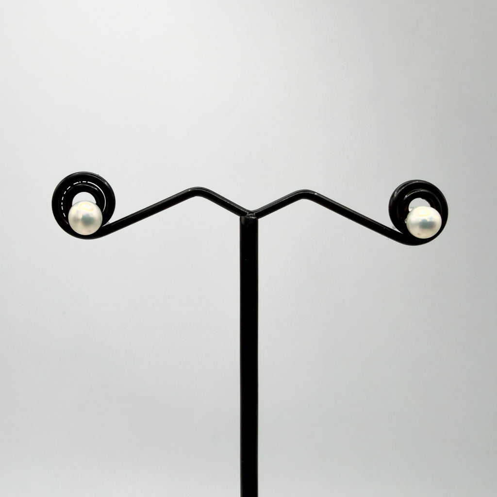 Constanza Pearl Studs