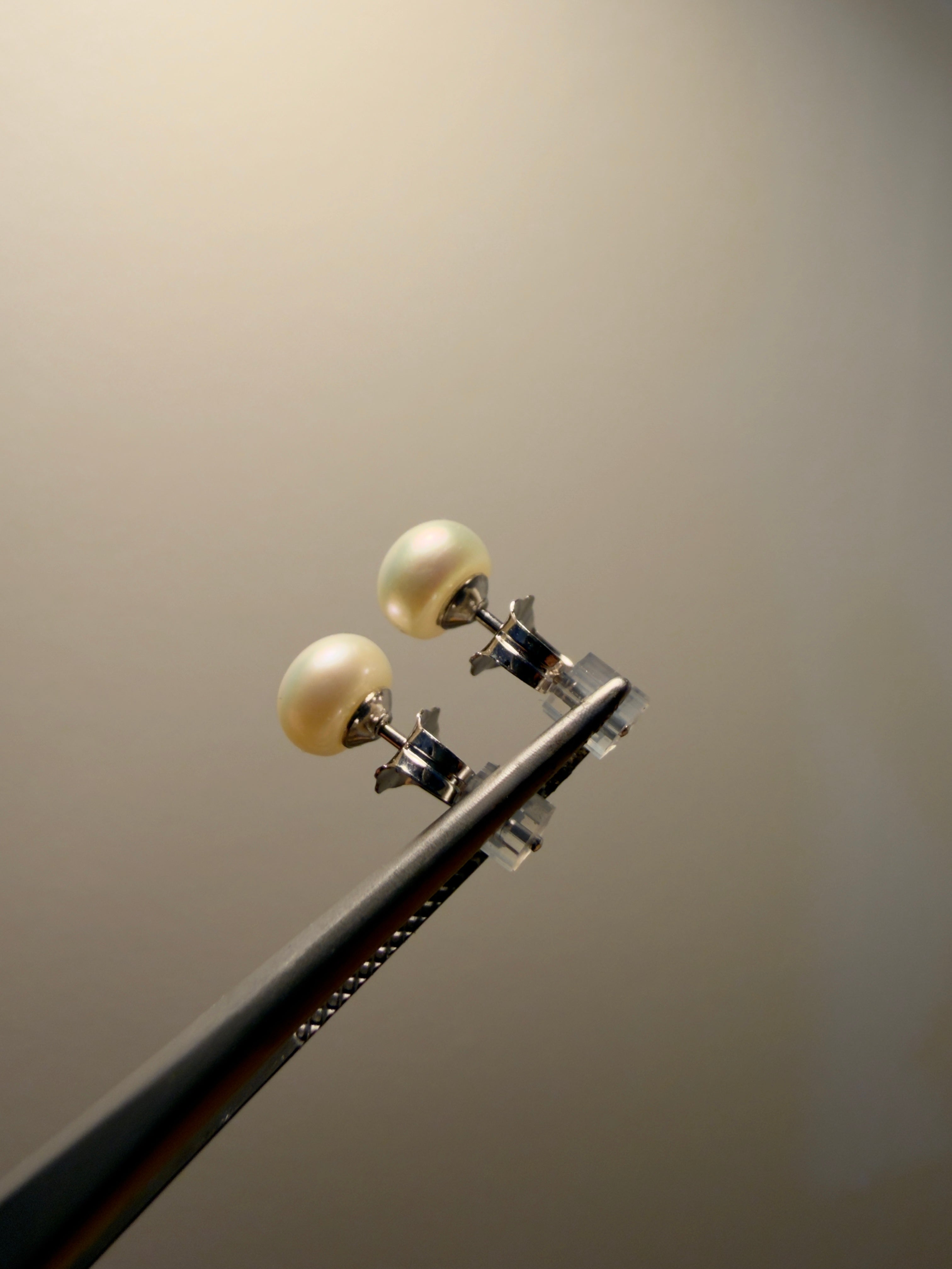 Constanza Pearl Studs