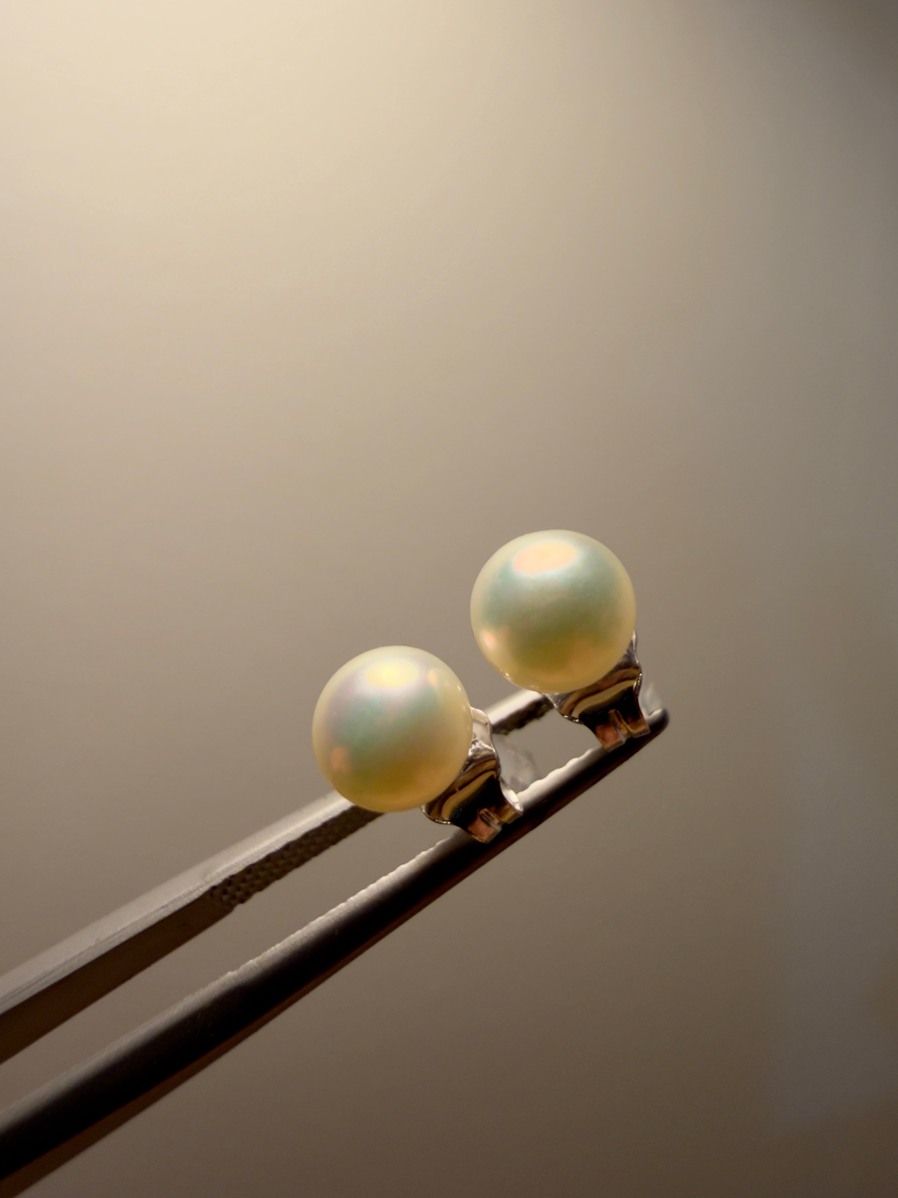Constanza Pearl Studs