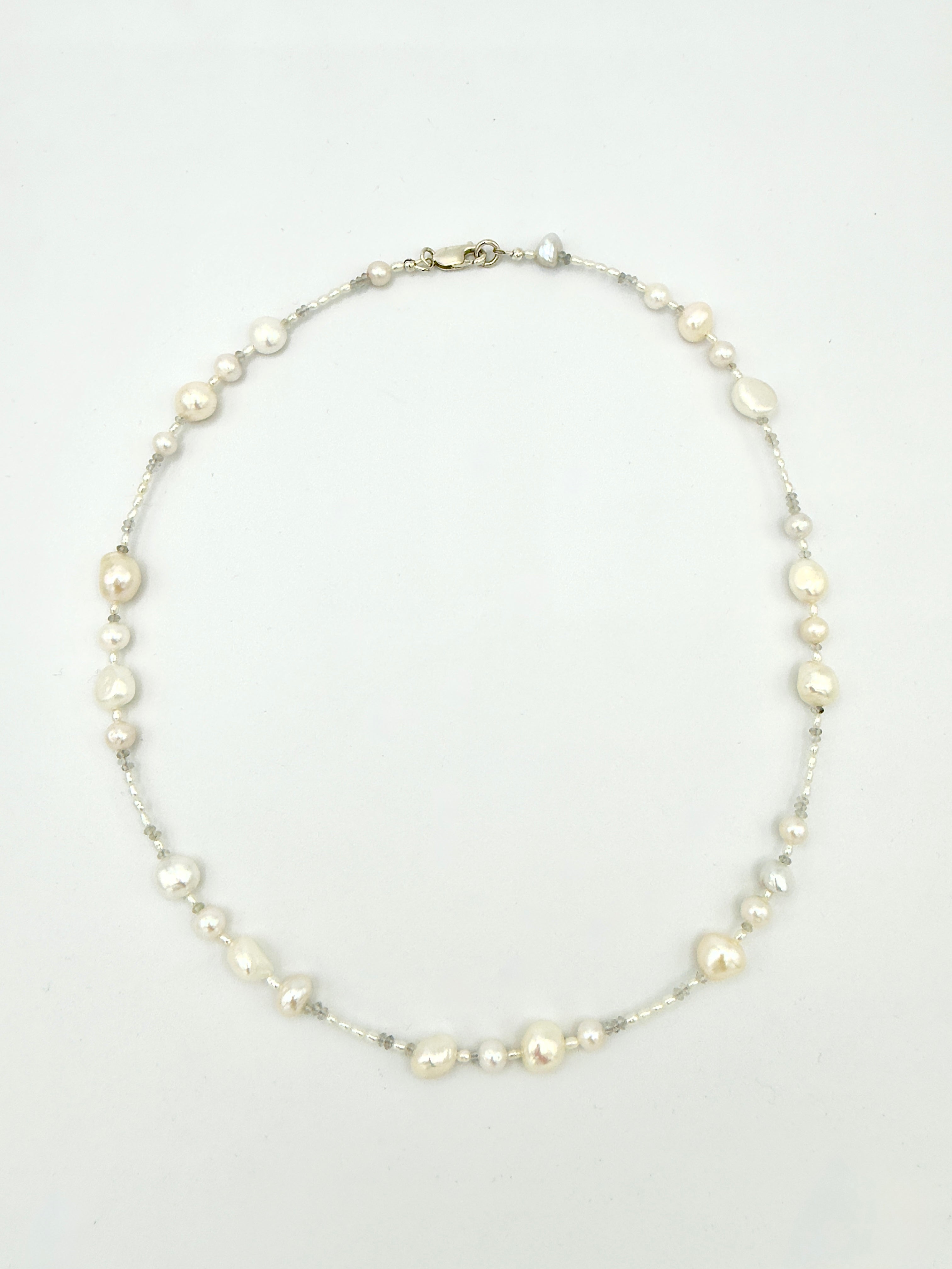 Nube Necklace