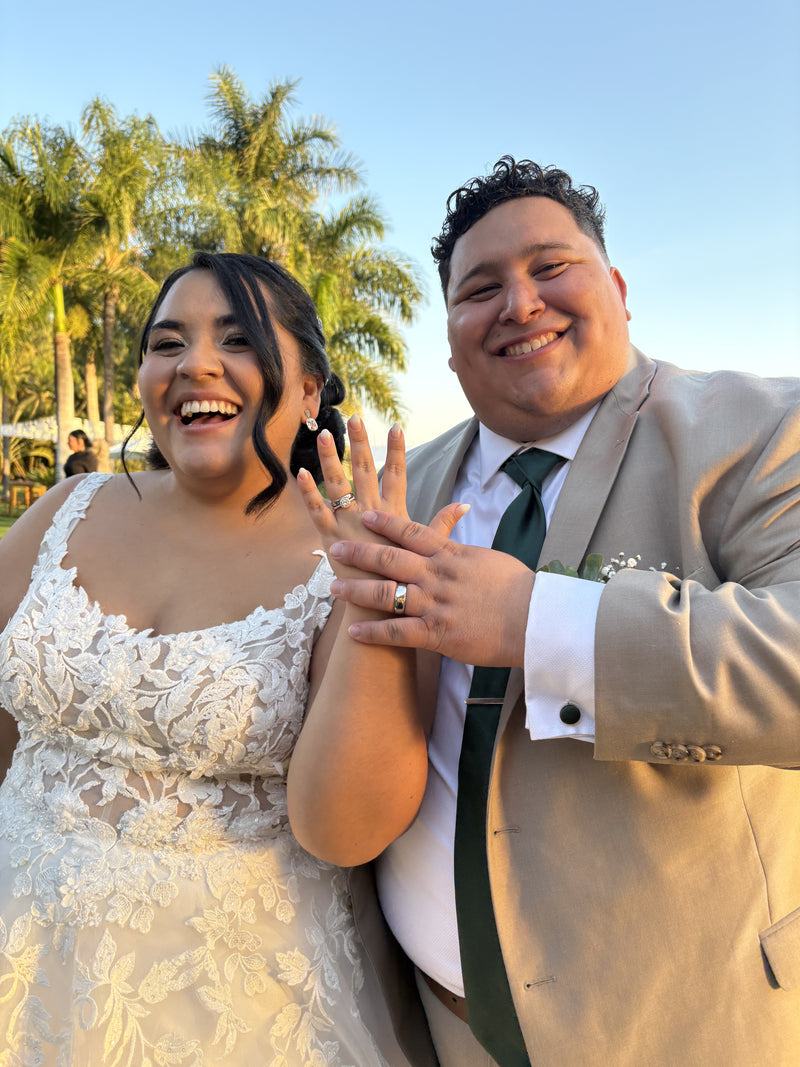 Ceremonial wedding bands for Anner and Denisse