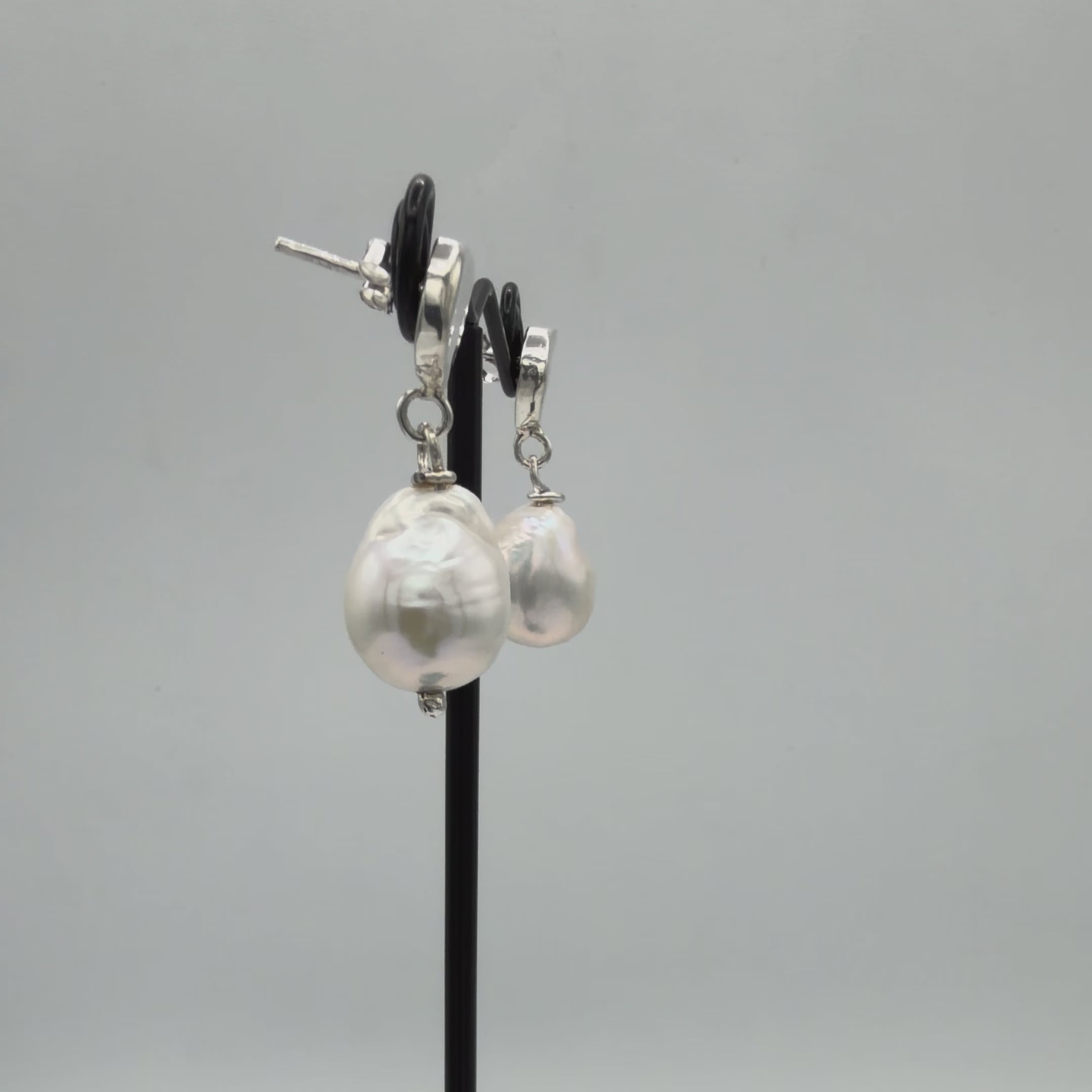 Galiano Earrings